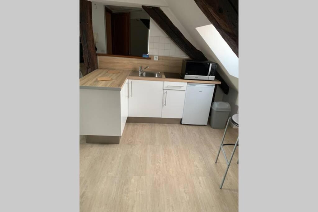 T3 Proximite Du Chu Avec Acces Internet & Netflix Rouen Exterior photo
